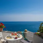 Giovanni's House Pensionat 4*