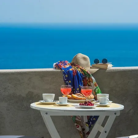 Pensjonat Giovanni's House 4*